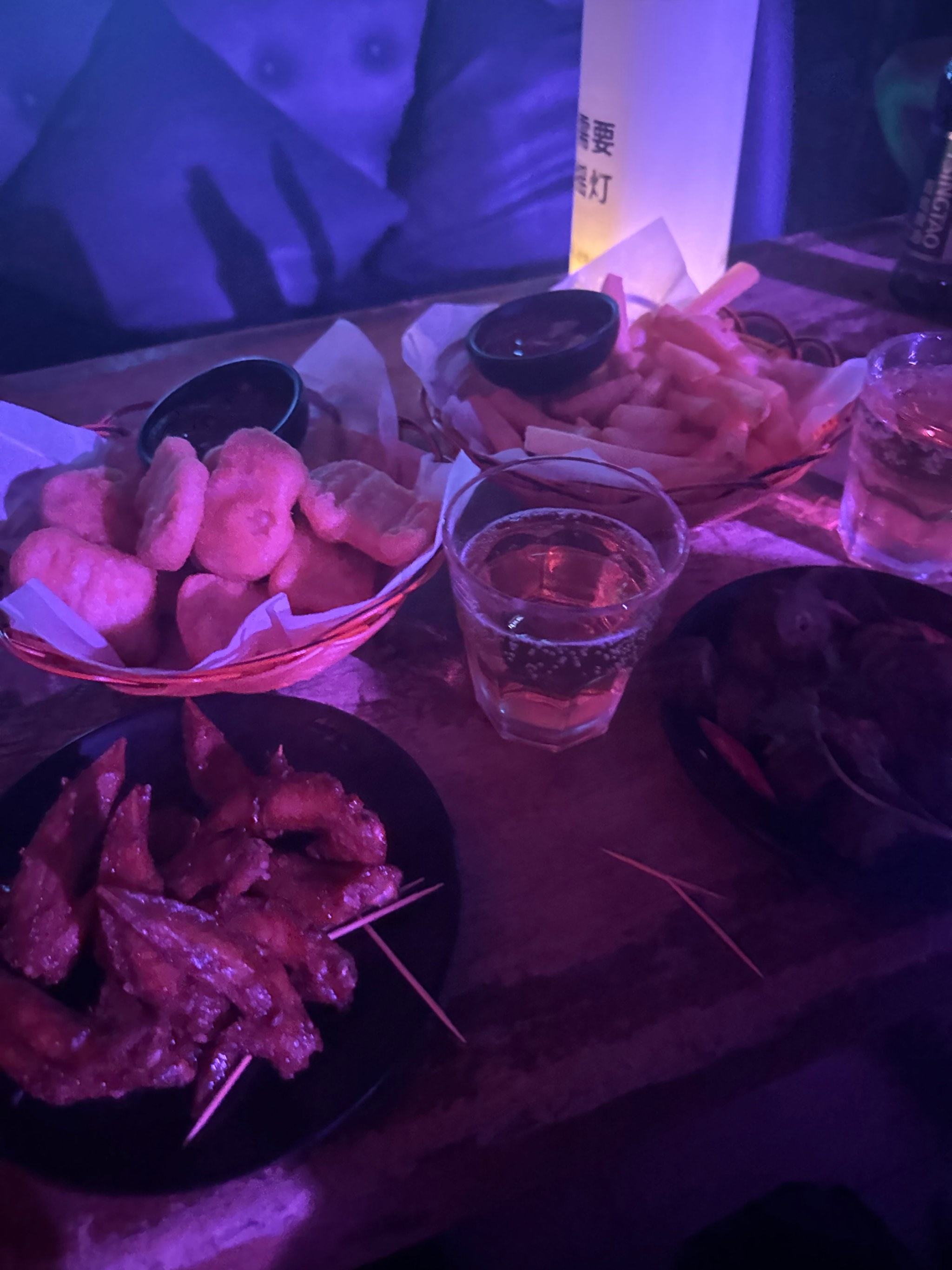 七台河商务ktv组局筹备-茄子河区ktv预定